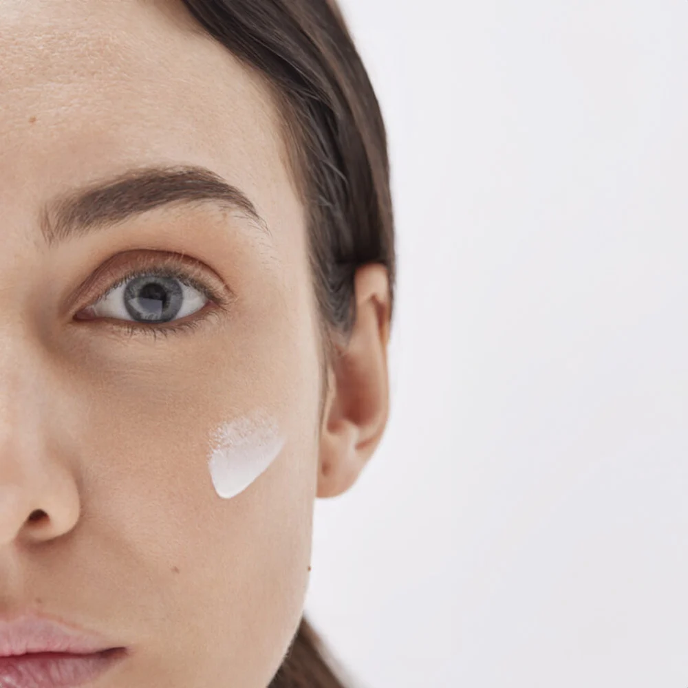 Babé Solar Super Fluid Depigment SPF50+