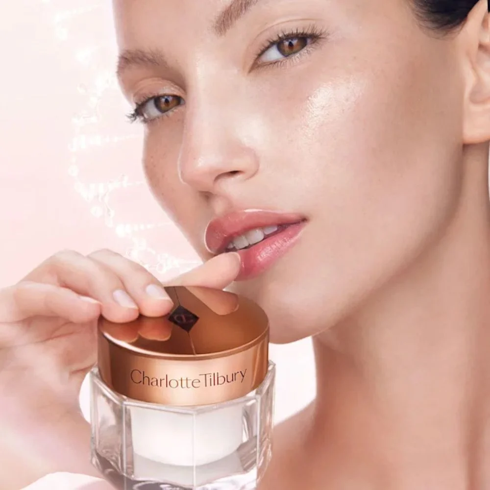 Charlotte Tilbury Magic Cream Moisturiser and Revitalizer