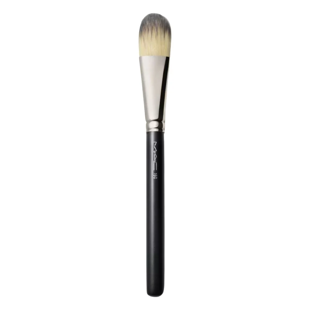 M·A·C Brush 190 Foundation