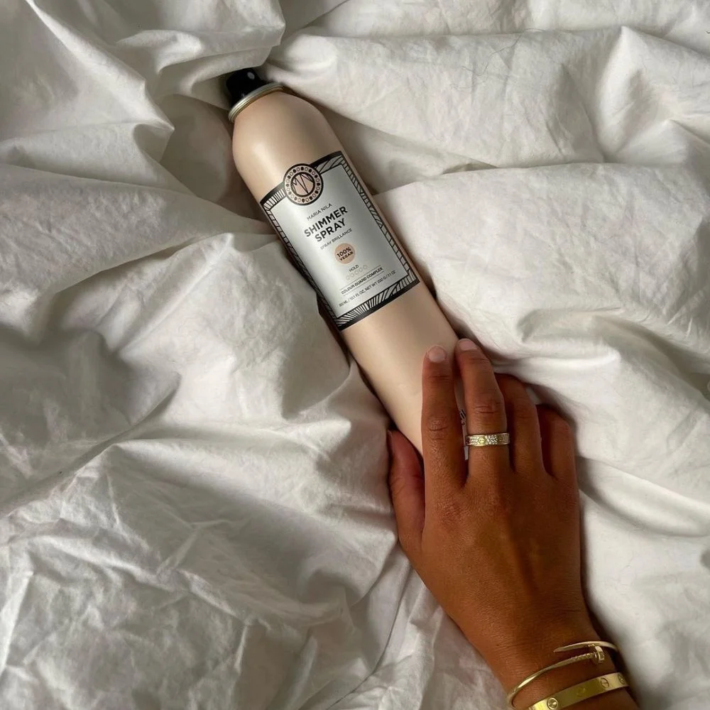 Maria Nila Shimmer Spray Lightweight Formula