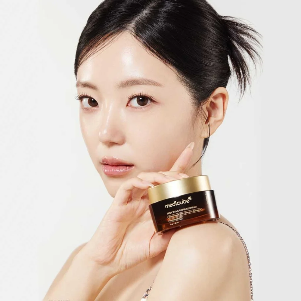 Medicube Deep Vita C Capsule Cream Firming