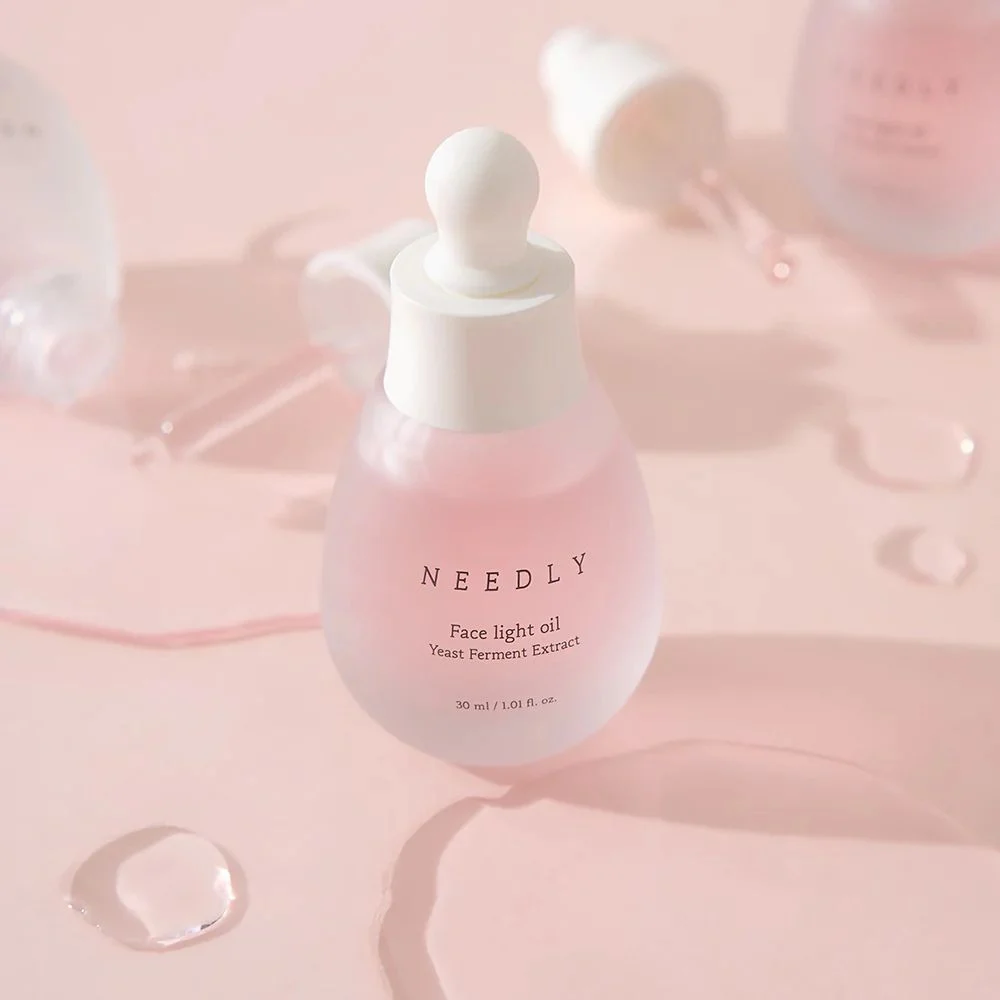 Needly Face Light Oil Restores Natural Shine