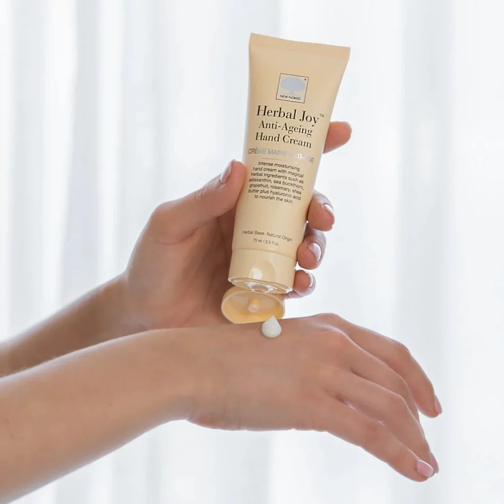 New Nordic Herbal Joy Anti-Aging Hand Cream