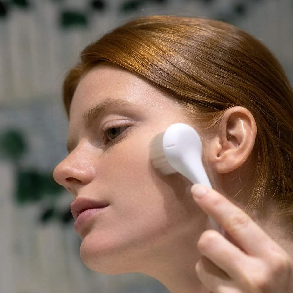 Sisley Gentle Brush for Face and Neck Stimulating